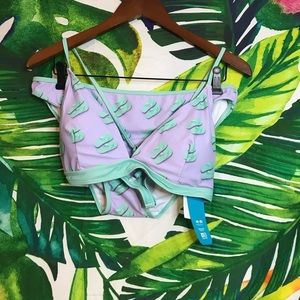 NWT   $50 Undercurrent Juniors XL Purple Green Flip Flop Vacation Swim Bikini